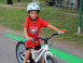 Enfant sur un vélo